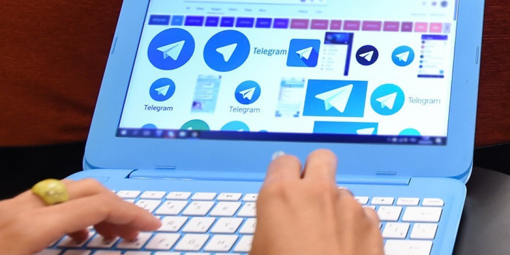 Try New Telegram Desktop App Version 3.4.2 With Spoilers, Reactions, and Emojis