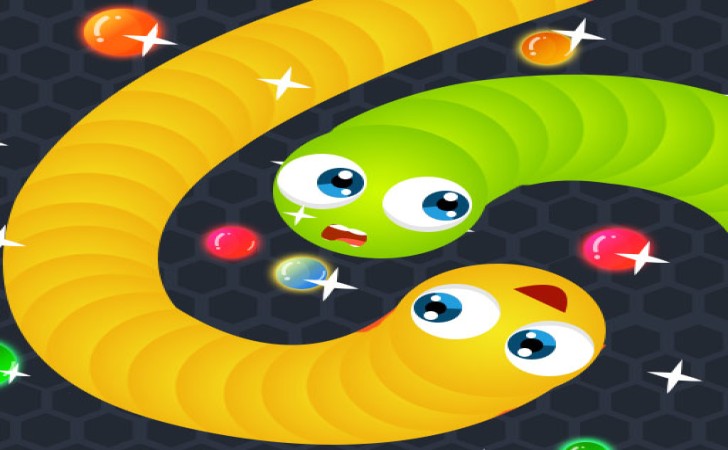 Snake IO Angry Slither Worm Game